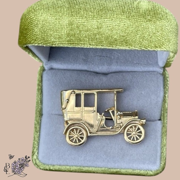 Trifari Jewelry - Vintage Trifari Car Brooch Goldtone Signed Costume Jewelry